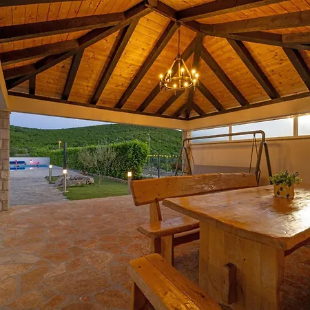 Marija - Three Bedroom With Private Pool And Terrace *