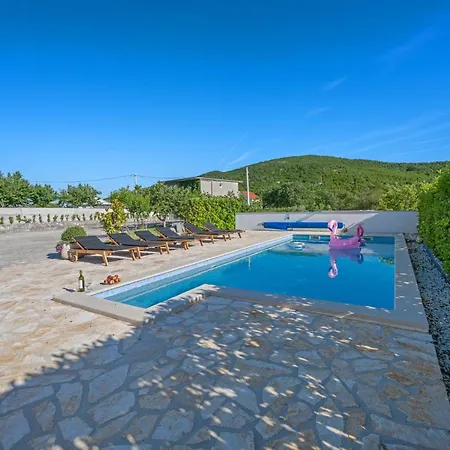 Marija - Three Bedroom With Private Pool And Terrace