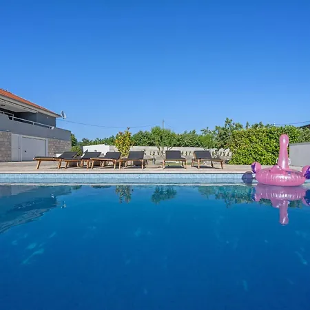 Marija - Three Bedroom With Private Pool And Terrace Nyaraló
