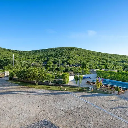 Marija - Three Bedroom With Private Pool And Terrace Nyaraló *