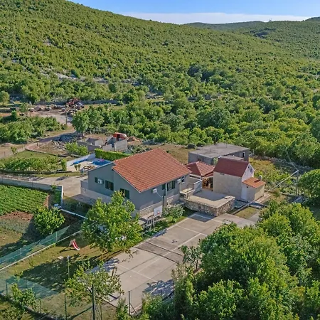 Marija - Three Bedroom With Private Pool And Terrace * Šibenik